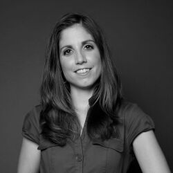 Michaela Ross headshot