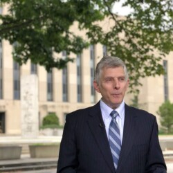 Andrew Harris headshot