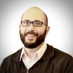 Rob Tricchinelli headshot