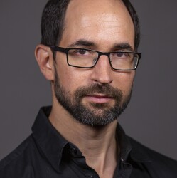 Andrew Satter headshot